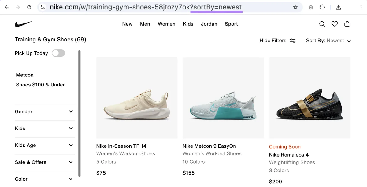 Nike 商品页面的 URL 中包含参数 ?sortBy=newest。