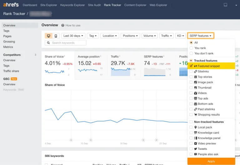 SERP 功能下拉菜单,选择 featured snippets,来自 Ahrefs' Rank Tracker