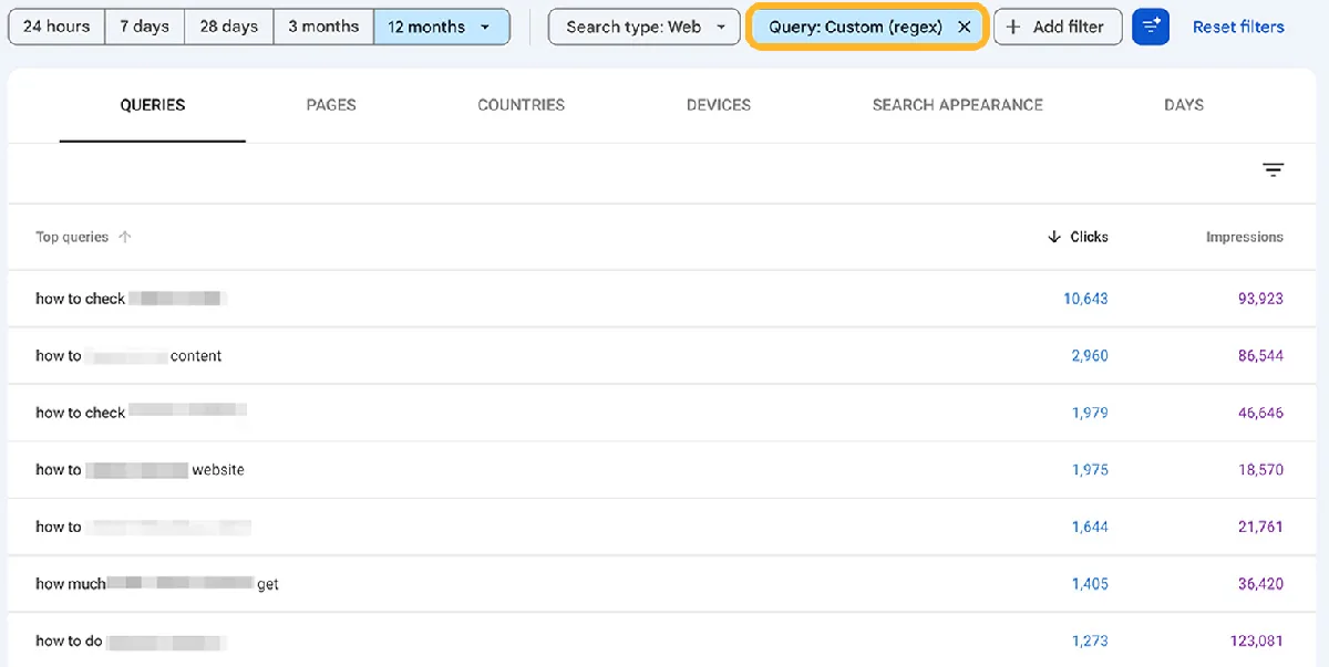 Google Search Console 的 Queries 标签页,过去 12 个月数据,应用并圈出