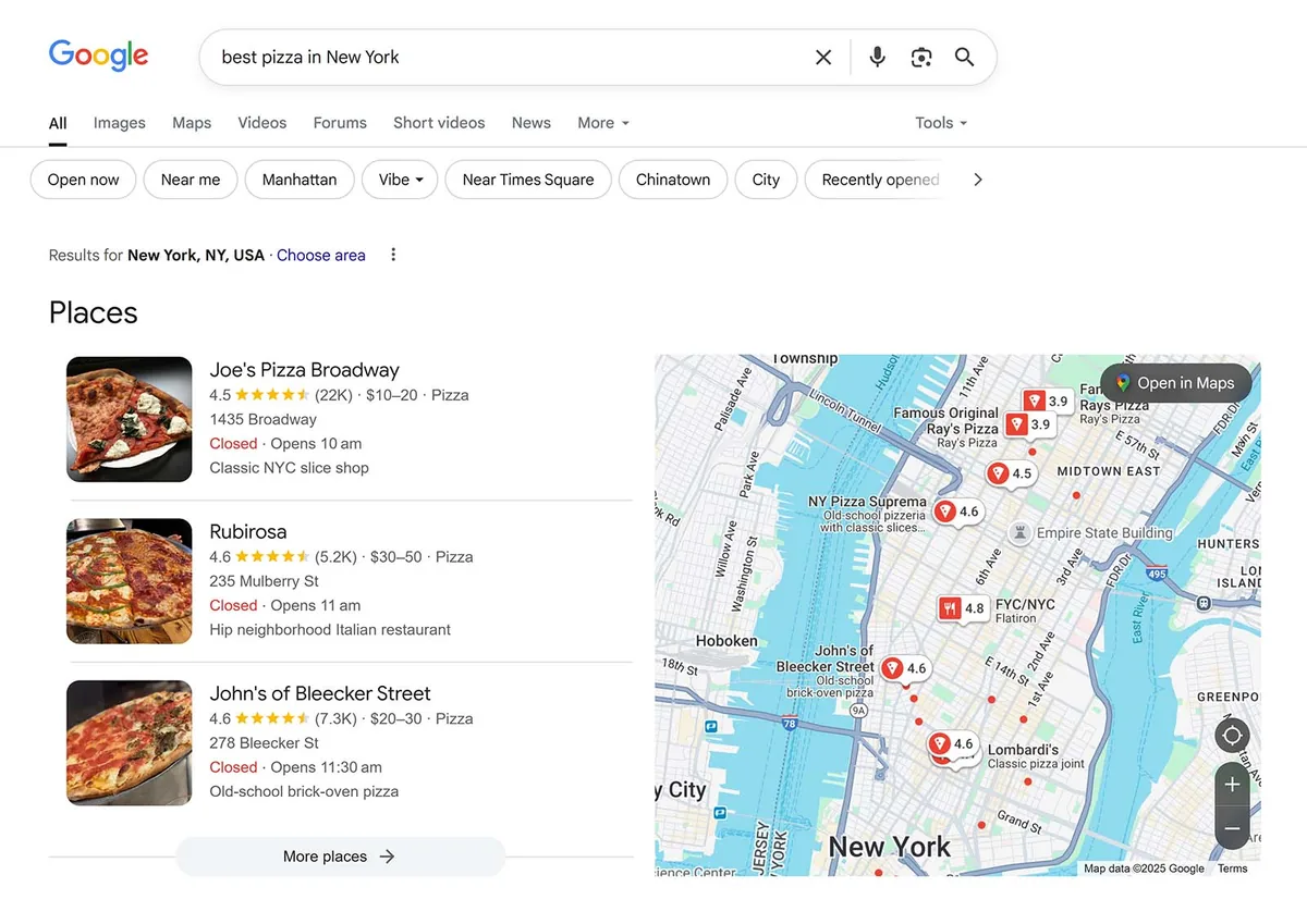 Google 搜索结果展示“best pizza in New York”的本地 3 结果包,包含商家列表及右侧地图