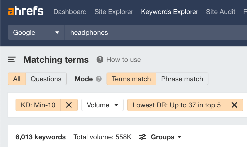 在 Ahrefs 的 Keywords Explorer 中查找低 DR 网站排名前五的关键词