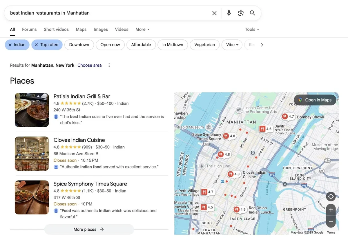 Google 上“best Indian restaurants in Manhattan”的前三条本地搜索结果。