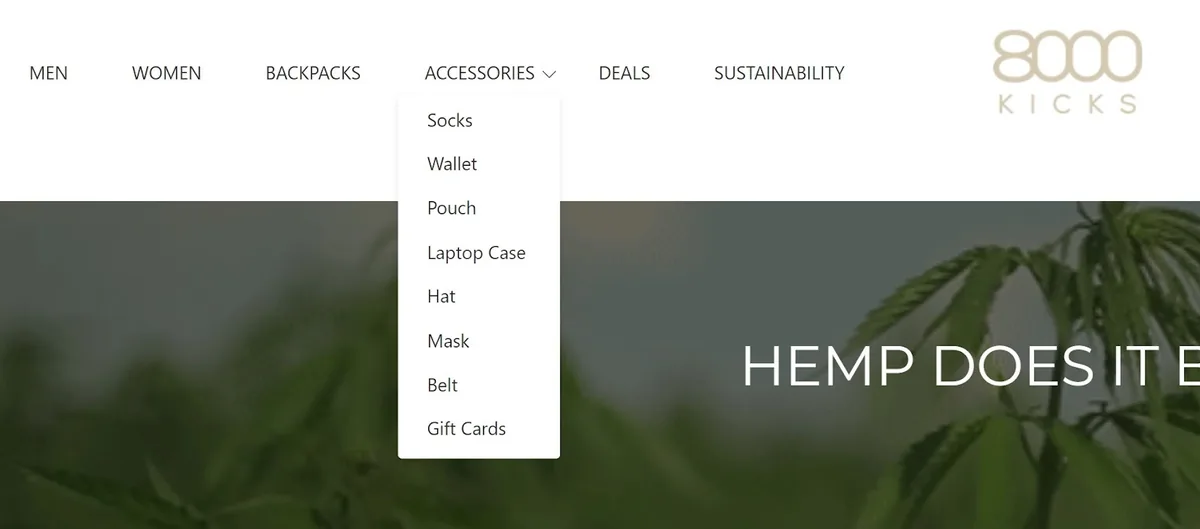 带 Accessories 下拉菜单的导航菜单。