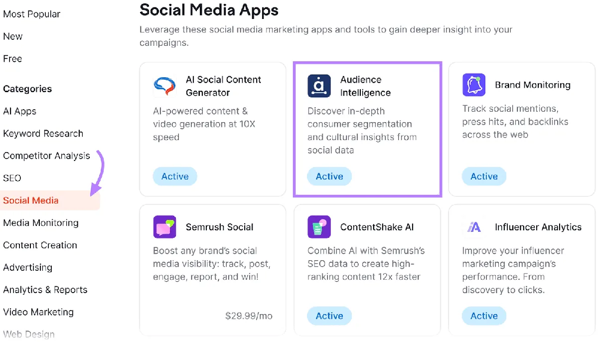 Semrush 应用中心界面，列出社交媒体应用，并以紫色框显示“Audience Intelligence”。